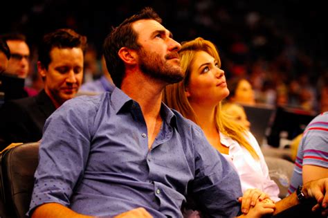 Justin Verlander, Kate Upton Apparent Nude Photos。